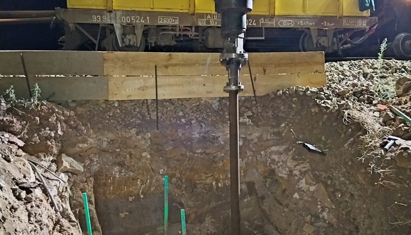 Catenary poles on helical piles on the Algarve Line