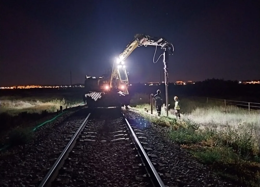 The Algarve Line during the night works