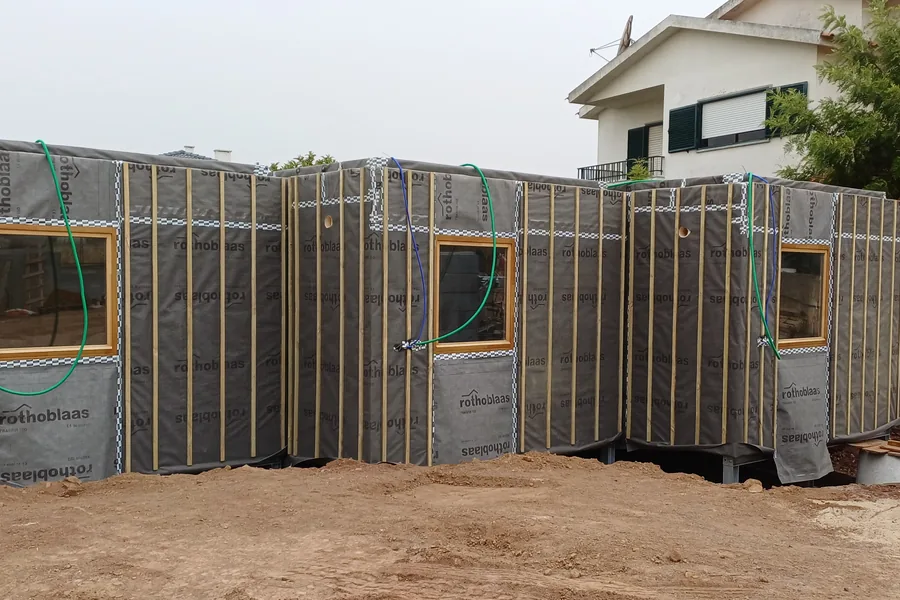 Politeira modular houses on the piles